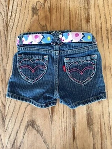 Levi's Denim Short Girls 4 Medium Wash Embroidered Heart Pocket Adjustable Waist - Picture 1 of 5