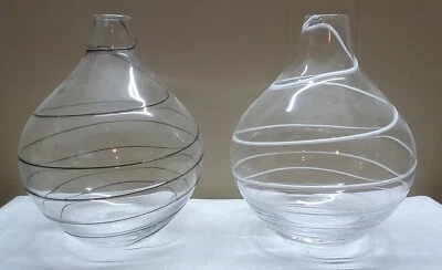 Пара стеклянных тыквенных ваз в черно-белую полоску Home Trends - Изображение 1 из 2