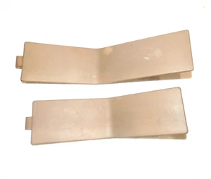 Tail light access panels tan 2000 2001 2002 2003 2004 2005 - Bild 1 von 2