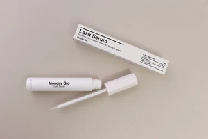 MONDAY GLO Eyelash Growth Natural Organic No Nasties Serum Peptides & Botanicals - Picture 1 of 7