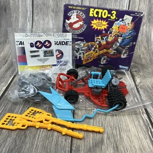 Vintage 1986 Ghostbusters The Real ECTO-3 Vehicle Complete w. Box Never Built - Picture 1 of 16