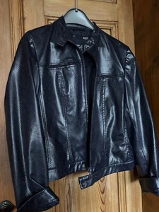 Schlangenleder Imitat Jacke Damen 38 lila - Bild 1 von 10
