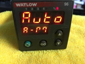 1 Used Watlow 96A0-CDAM-00RR Temperature Controller, 100-240V~VAC, 50/60Hz - Picture 1 of 7