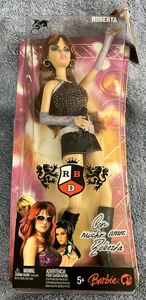 Barbie’s Roberta Rebelde Puppe - Mattel - Neu - Bild 1 von 7