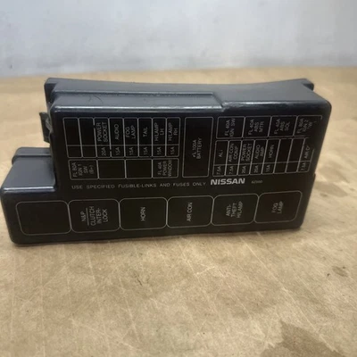 2002 - 2003 Nissan Xterra OEM Engine Compartment Fuse Relay Cover 24382-8Z500 R2 Foto 1 de 2