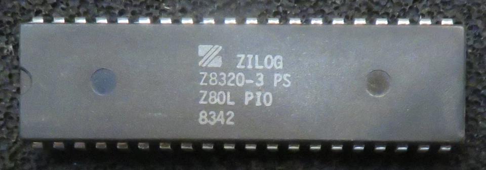 Z8320-3PS Z80-PIO DIP40 Zilog - Immagine 1 di 1