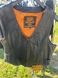 Milwaukee Leather Vest W/ Built-in Holster - Picture 1 of 2