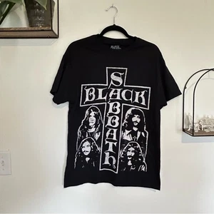 Camiseta negra Sabbath manga corta cuello redondo 100 % algodón talla mediana nueva sin etiquetas - Imagen 1 de 3