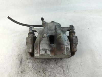 Pinza de freno derecha pasajero delantero Toyota Corolla 2009-2019 DXL18 Foto 1 de 4