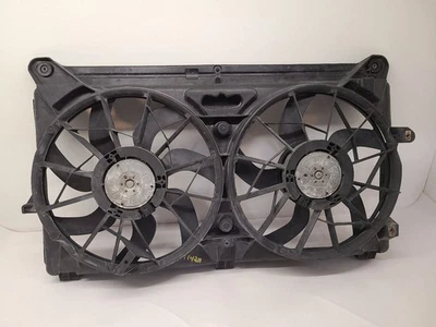 2007 - 2014 CADILLAC ESCALADE Radiator Fan Motor Assembly Dual Fan  - Image 1 of 4