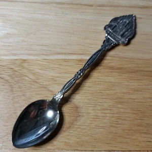 Disneyland Walt Disney Productions Souvenir Spoon 5.6" Holland Vintage - Picture 1 of 8
