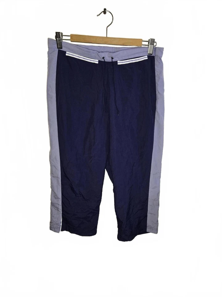 Vintage FILA Women's Navy and Light Blue Carpi Size L - Photo 1/4