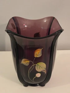 Fenton Glass AUBERGINE FLARED VASE Signed by Hand Painted By S. Hughes 7X6" - Bild 1 von 11