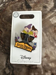 Disney Sammlung Sieben Zwerge Minenzug mit Dopey & Grumpy Original Neu mit Etikett WDW - Bild 1 von 6