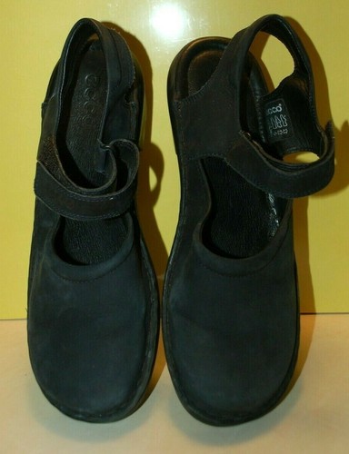 Sandali Ecco con cinturino nero taglia 9 9 5M euro 40