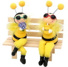 Bienen auf Holzbank - Kantensitzer - Set aus zwei Bienen und einer Holzbank