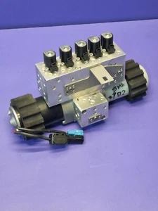 7128780 HB71050-002 BMW Z3/E93 Cabrio Pumpe Hydraulikpumpe Verdeckpumpe - Bild 1 von 4