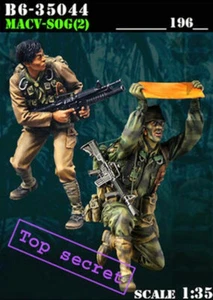 Modellino statuina resina 1/35 guerra Vietnam 2 soldato americano in battaglia non dipinto non assemblato - Foto 1 di 1