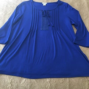Pretty Royal Blue Elbow Length T-shirt Womans Size Large - Picture 1 of 6