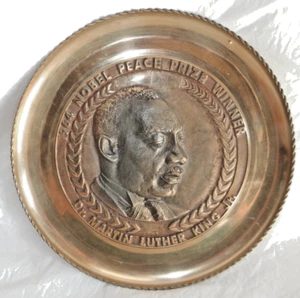 RARE VTG DR. MARTIN LUTHER KING JR 1964 NOBEL PEACE PRIZE COMMEMORATIVE PLAQUE - Picture 1 of 6