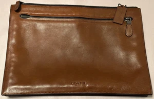 Coach Manhattan Convertible Slim Messenger Laptop Tablet Bag Brown 22926 - Picture 1 of 12