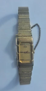 Vintage Seiko #2E20-5039 Tank Gold Dial Rectangle Women's Watch - Picture 1 of 4