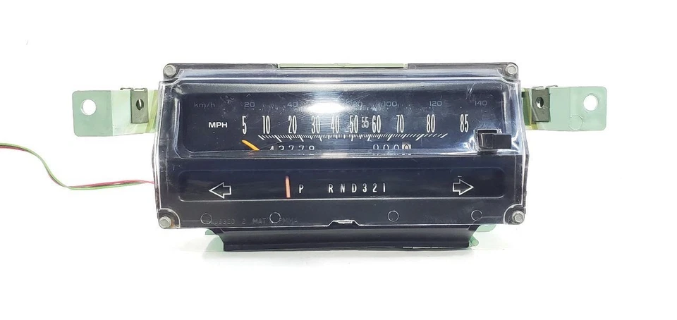 Cadillac Brougham 1987 1988 velocímetro fabricante de equipos originales 1 montaje roto 25024478 Foto 1 de 4