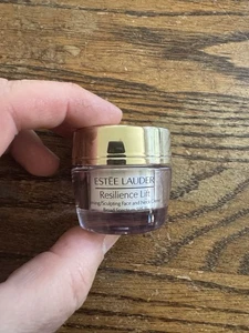 Estee Lauder ~ Resilience Lift straffende/formende Gesichts- & Halscreme ~ 0,5 Unzen ~ NEU OHNE ETIKETT - Bild 1 von 4