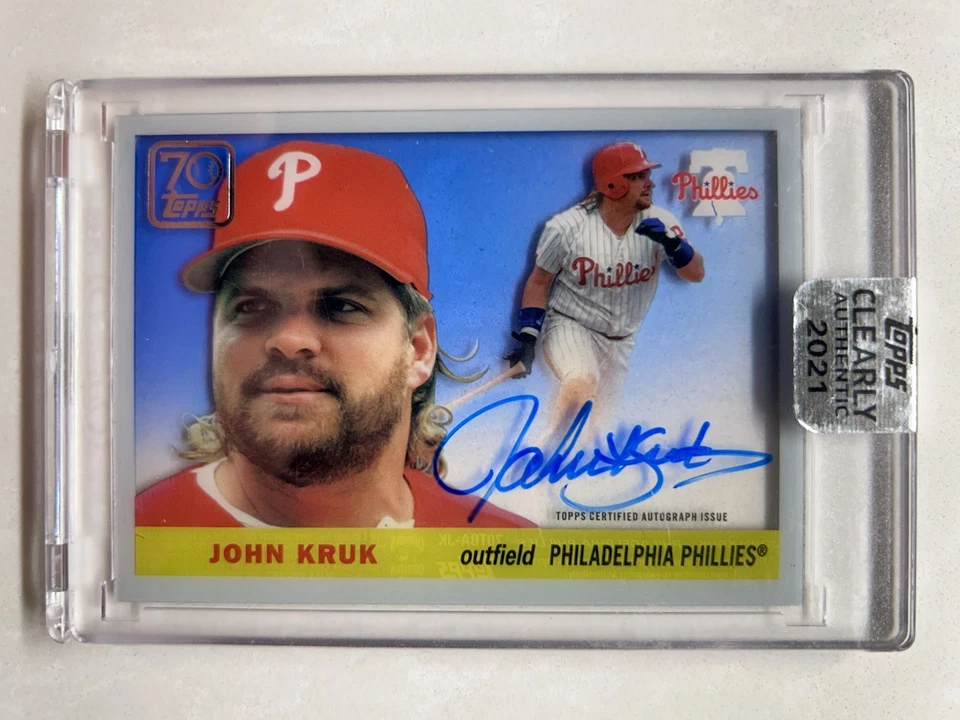 ¡Autógrafos de béisbol Topps 2021 claramente auténticos de John Kruk 70 años de Topps! 🔥 Foto 1 de 2