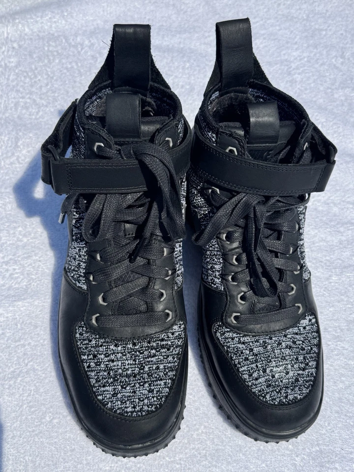 Bota de trabalho Nike Lunar Force 1 Flyknit 'Oreo' - Imagem 1 de 4