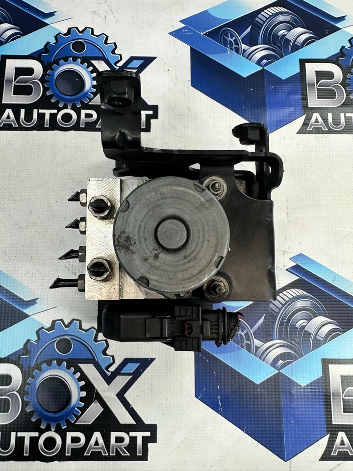 08-13 ESCALADE YUKON TAHOE ABS CONJUNTO BOMBA FRENO ANTIBLOQUEO OEM Foto 1 de 4