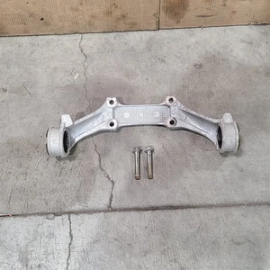 06-15 Mazda Miata MX-5 Manual Trans Rear Differential Mount Aa7401 - Picture 1 of 12