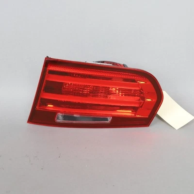 BMW 320i 328i 335i 2012-2015 luz trasera derecha montaje tapa 63217372794 OEM usado Foto 1 de 4