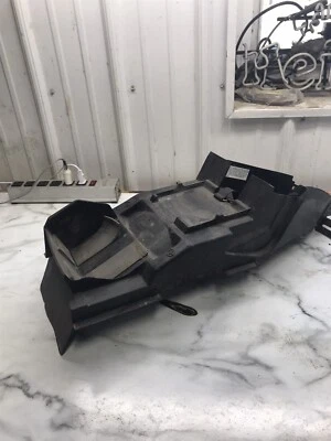 Guardabarros trasero interior 97 Suzuki TL 1000 TL1000 S  Foto 1 de 4