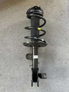 2013-2020 Nissan Pathfinder Infiniti QX60 Strut + Coil Assembly Right Front - Picture 1 of 4