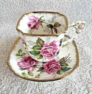 Vintage Royal Stafford Tea Cup & Saucer Cabbage Rose Berkeley England Quadrofoil - Picture 1 of 17