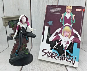 Spider-Gwen Vol. 1 figura de Spider-Gwen enmascarada Latour + Diamond Select de tapa dura - Imagen 1 de 22