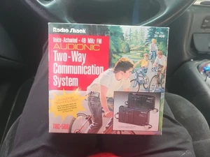 Radio Shack Voice-Actuated Two-Way Communication System 21-408 UNTESTED conditio - Bild 1 von 9