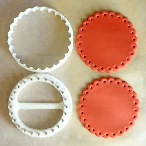 Fondant Scalloped Cutter with Dimple Press - Picture 1 of 2