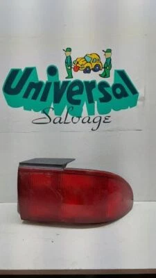 1992 Mercury Sable Right Side Tail Light - Image 1 of 4