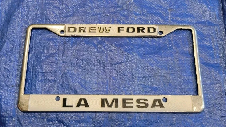 Vintage Drew Ford La Mesa Metal License Plate Frame OEM EXCELLENT San Diego Rare - Изображение 1 из 4