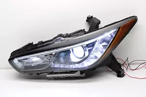 Chip! 2016-2019 Infiniti QX60 Xenon HID Headlight LH Left Drivers Side OEM - Picture 1 of 16