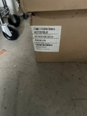 APC ACF201BLK Rack Side Air Distribution 2U 115V 60HZ - Image 1 of 4