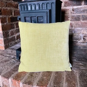 1080. Spring Green Soft Chenille Cushion Cover Various sizes - Picture 1 of 2