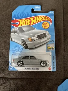 HOT WHEELS Mercedes-Benz 500 E Silver Car HW Factory Fresh GTB73 2021 - Picture 1 of 2