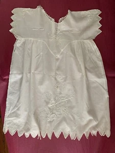 Beautiful Antique French Edwardian Child Linon dress with handmade embroidery - Picture 1 of 7