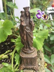 ANTIQUE METAL STATUE ST. ANNE DE BEAUPRE Holding child Mary VINTAGE 1900 ICON - Picture 1 of 8