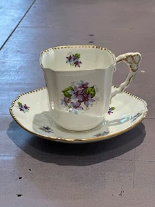 Vintage Royal Standard Bone China England Sweet Violet - Picture 1 of 7