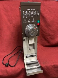 SALE NEW! Grindmaster 890 Bean Commercial 3lb Coffee Grinder READY TO USE 0391 - Picture 1 of 12