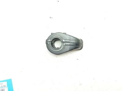 Кронштейн для крепления троса дроссельной заслонки 07 08 Yamaha YZF R1 - Изображение 1 из 4